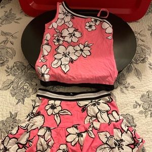 Justice girls’ tank top & skirt set size 6